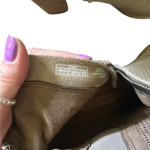 Toms Perforated Gray Ankle Booties - Picture 6 of 7